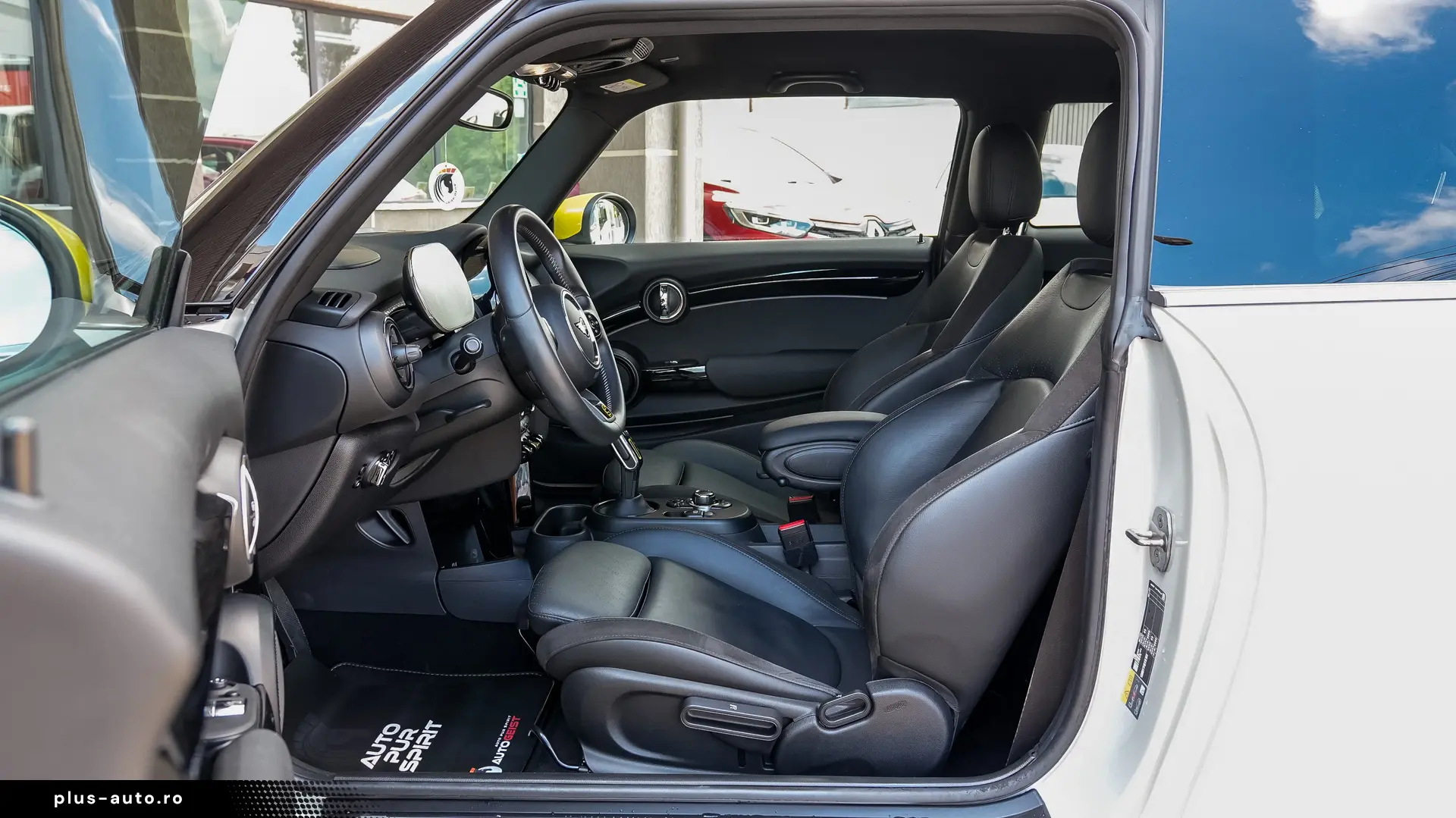 Mini Cooper SE Electric auto