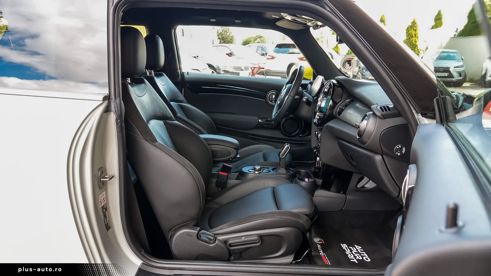 Mini Cooper SE Electric auto