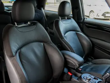 Mini Cooper SE Electric auto