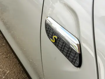 Mini Cooper SE Electric auto