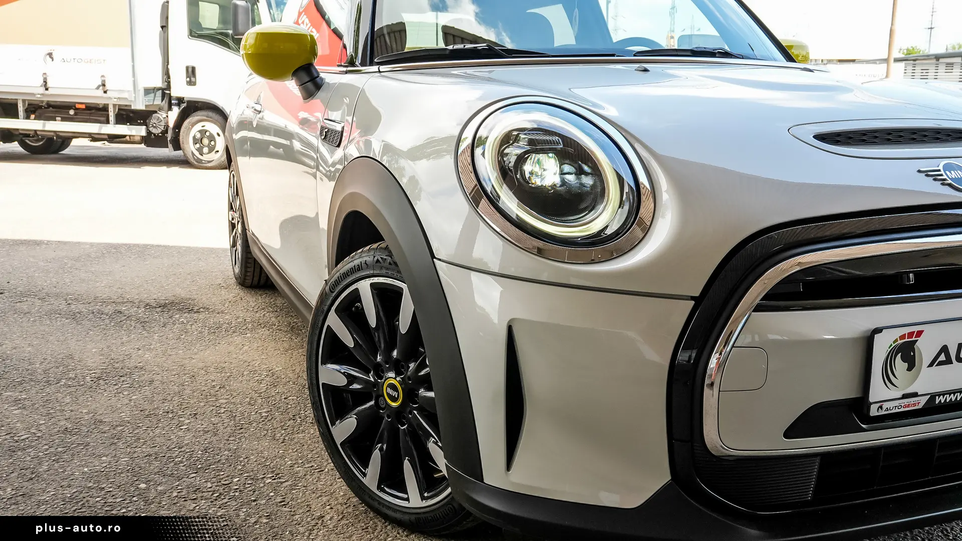 Mini Cooper SE Electric auto