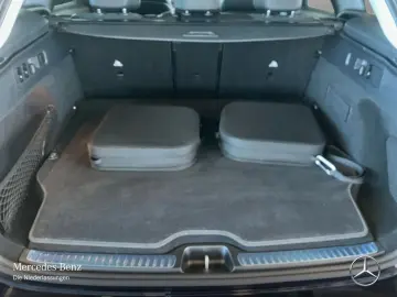 MERCEDES-BENZ GLC 300 e 4M AMG Prem Dist DigiLED Pan&hellip;