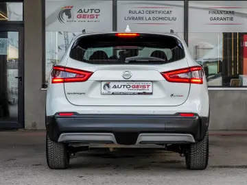 NISSAN QASHQAI TEKNA 4WD