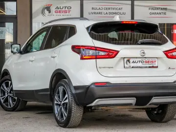 NISSAN QASHQAI TEKNA 4WD