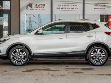 NISSAN QASHQAI TEKNA 4WD