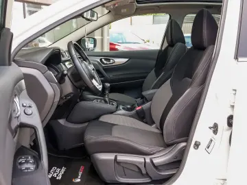 NISSAN QASHQAI TEKNA 4WD