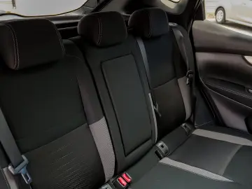 NISSAN QASHQAI TEKNA 4WD