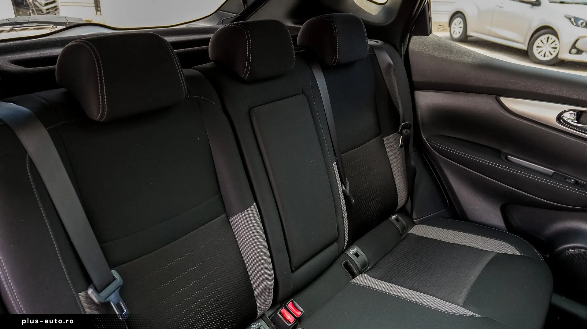 NISSAN QASHQAI TEKNA 4WD