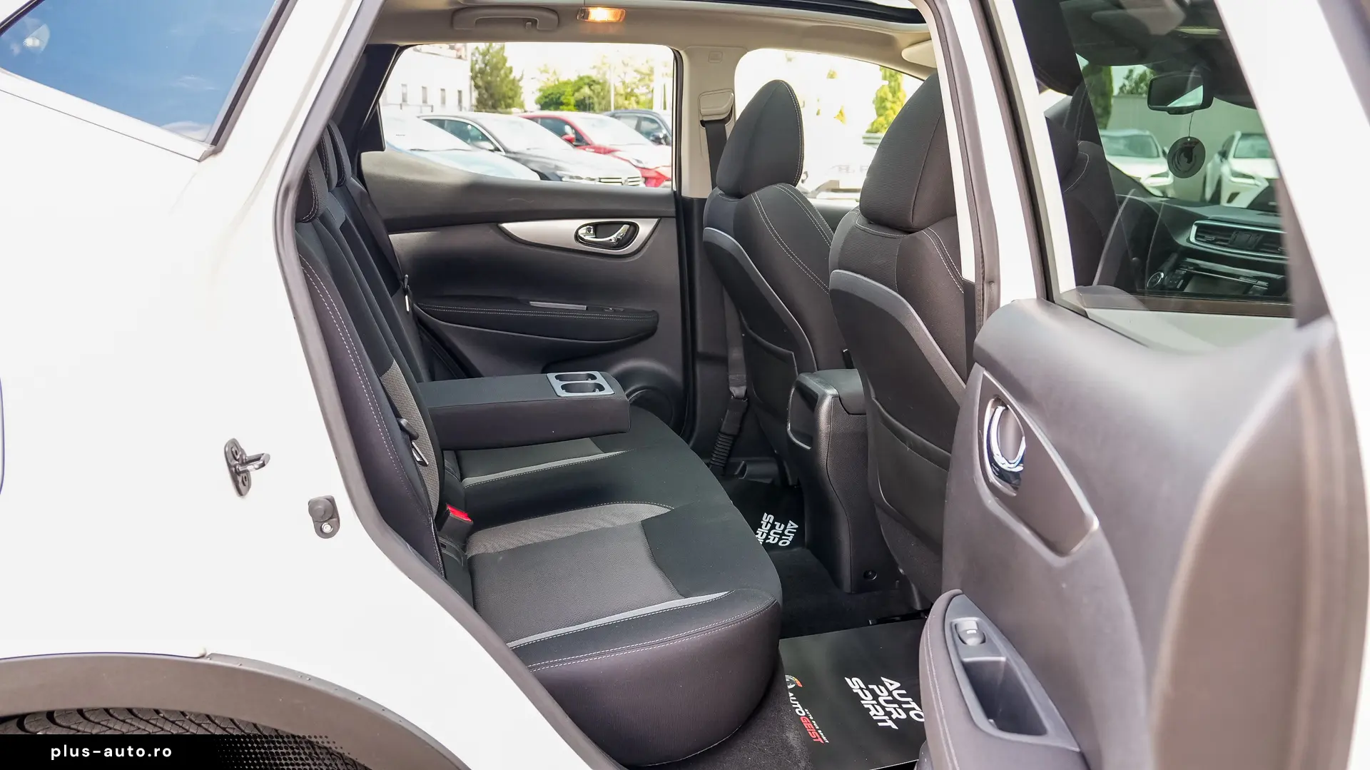 NISSAN QASHQAI TEKNA 4WD