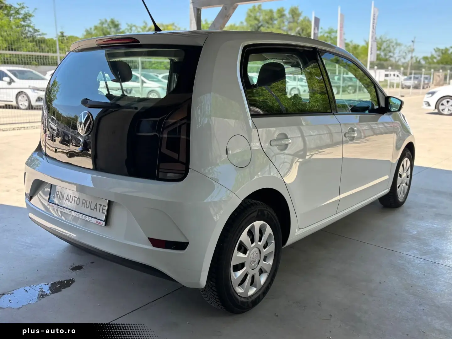 Volkswagen Up