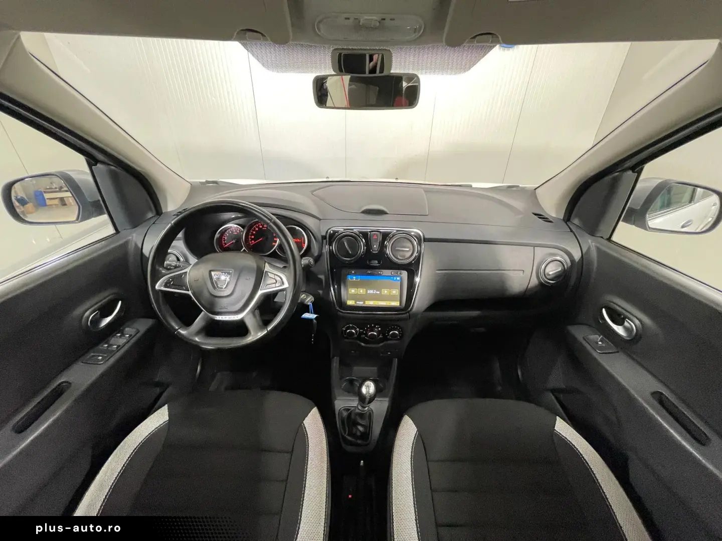 Dacia Lodgy