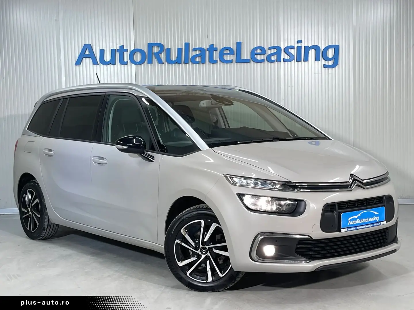 Citroen C4-Grand-Space-Tourer