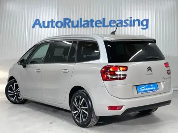 Citroen C4-Grand-Space-Tourer
