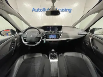 Citroen C4-Grand-Space-Tourer