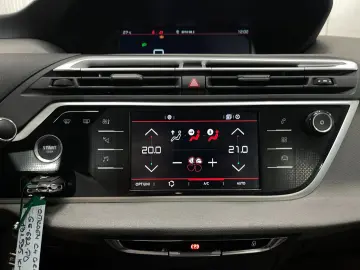 Citroen C4-Grand-Space-Tourer