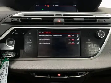 Citroen C4-Grand-Space-Tourer