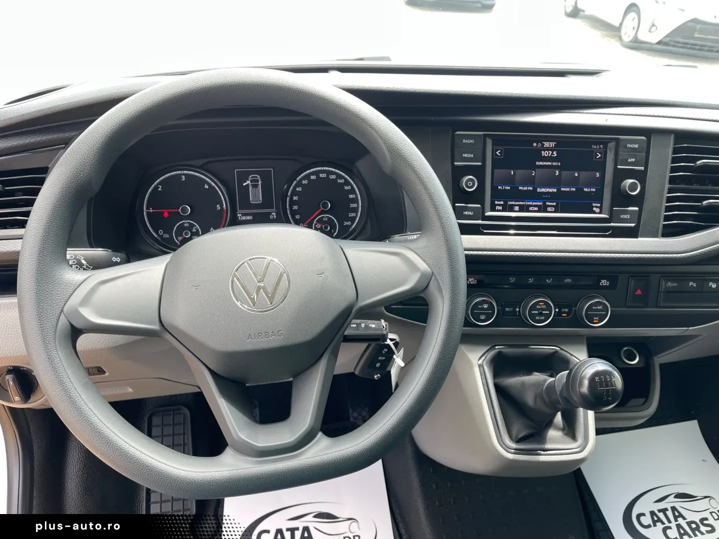Volkswagen Caravelle