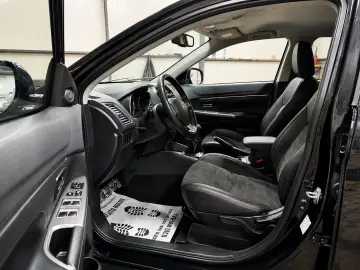 Mitsubishi ASX 2019 •1.6Benzina• E6