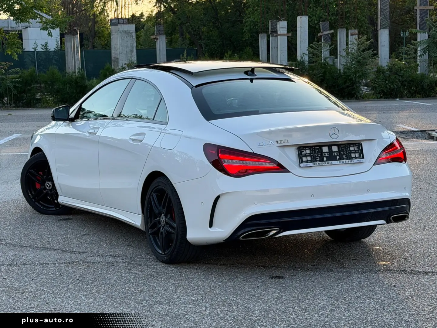 Mercedes-Benz Cla-180