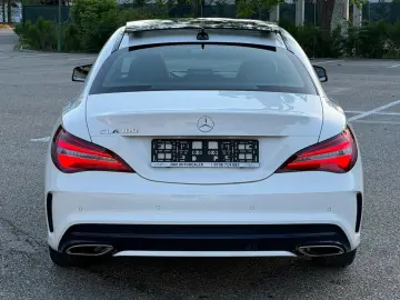 Mercedes-Benz Cla-180