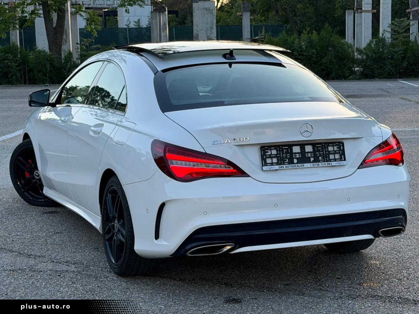 Mercedes-Benz Cla-180