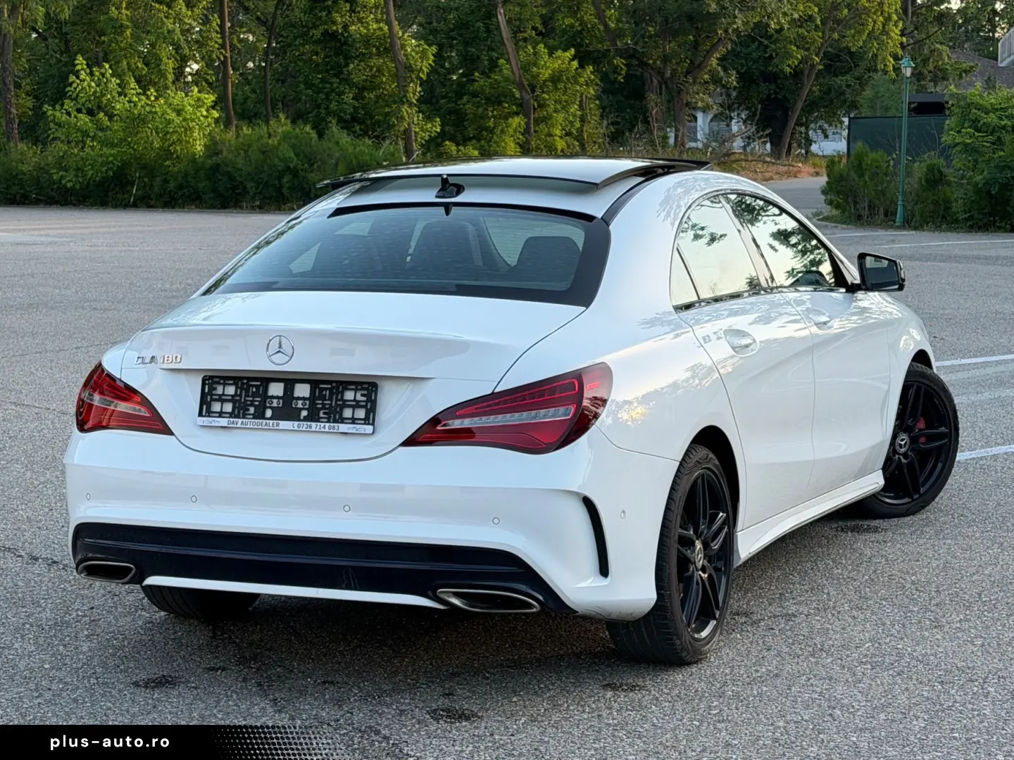 Mercedes-Benz Cla-180