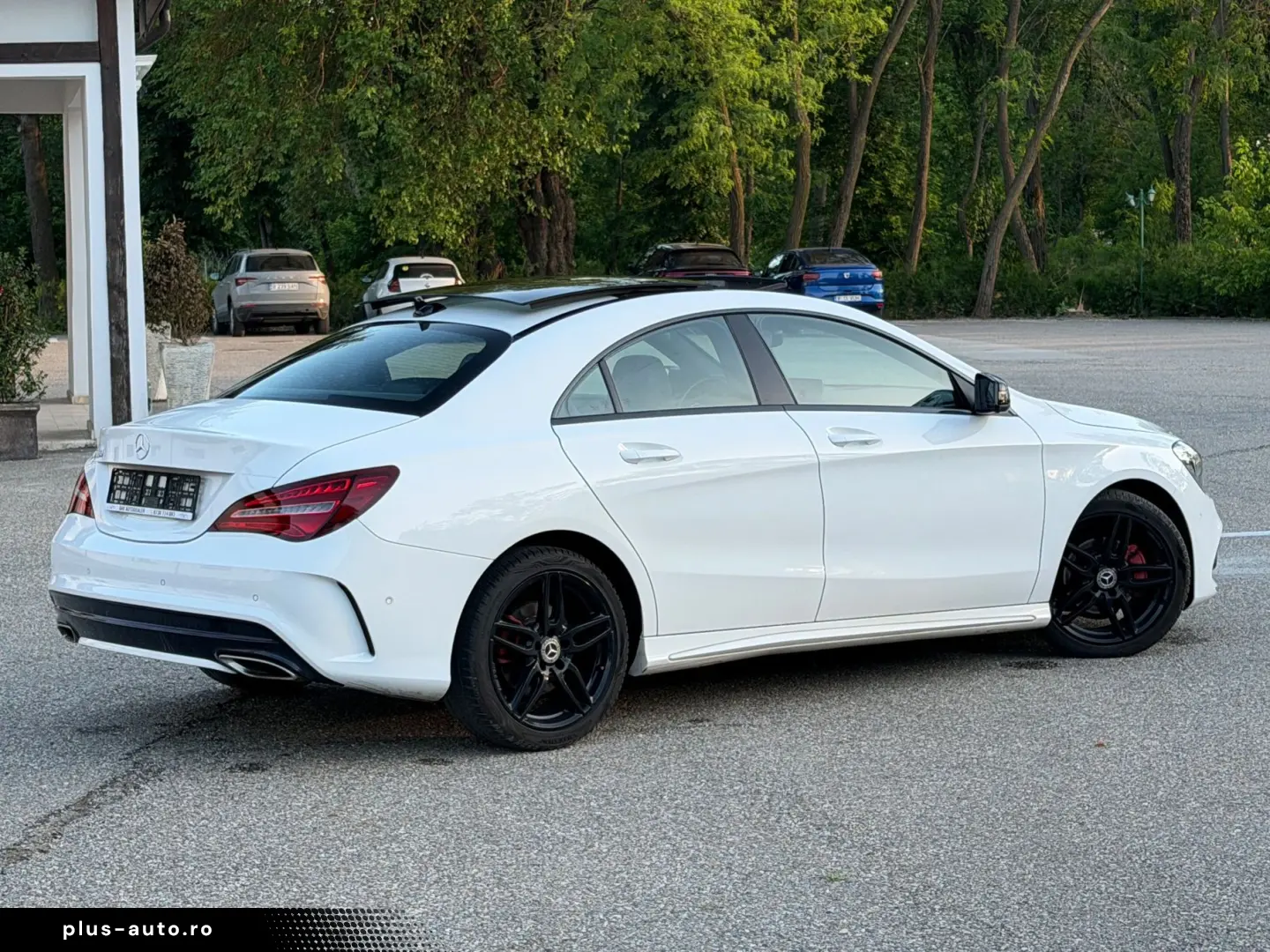 Mercedes-Benz Cla-180