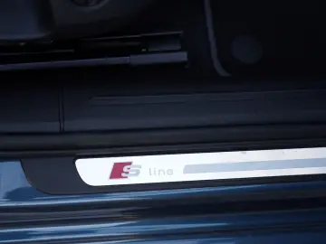 Audi A4 ver-2-0-tdi-dpf-clean-quattro-s-tronic-ambition