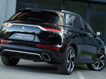 Citroën DS7 4x4 300 OPERA