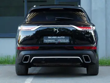 Citroën DS7 4x4 300 OPERA