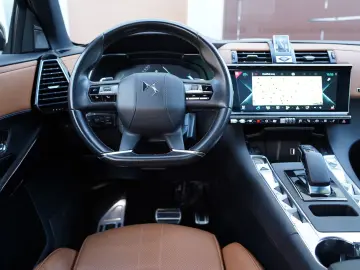 Citroën DS7 4x4 300 OPERA