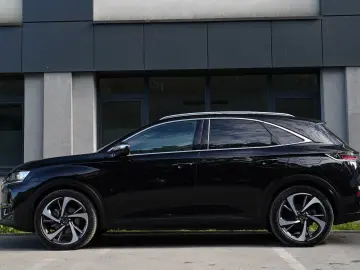 Citroën DS7 4x4 300 OPERA