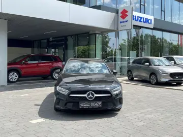 Mercedes-Benz A-180