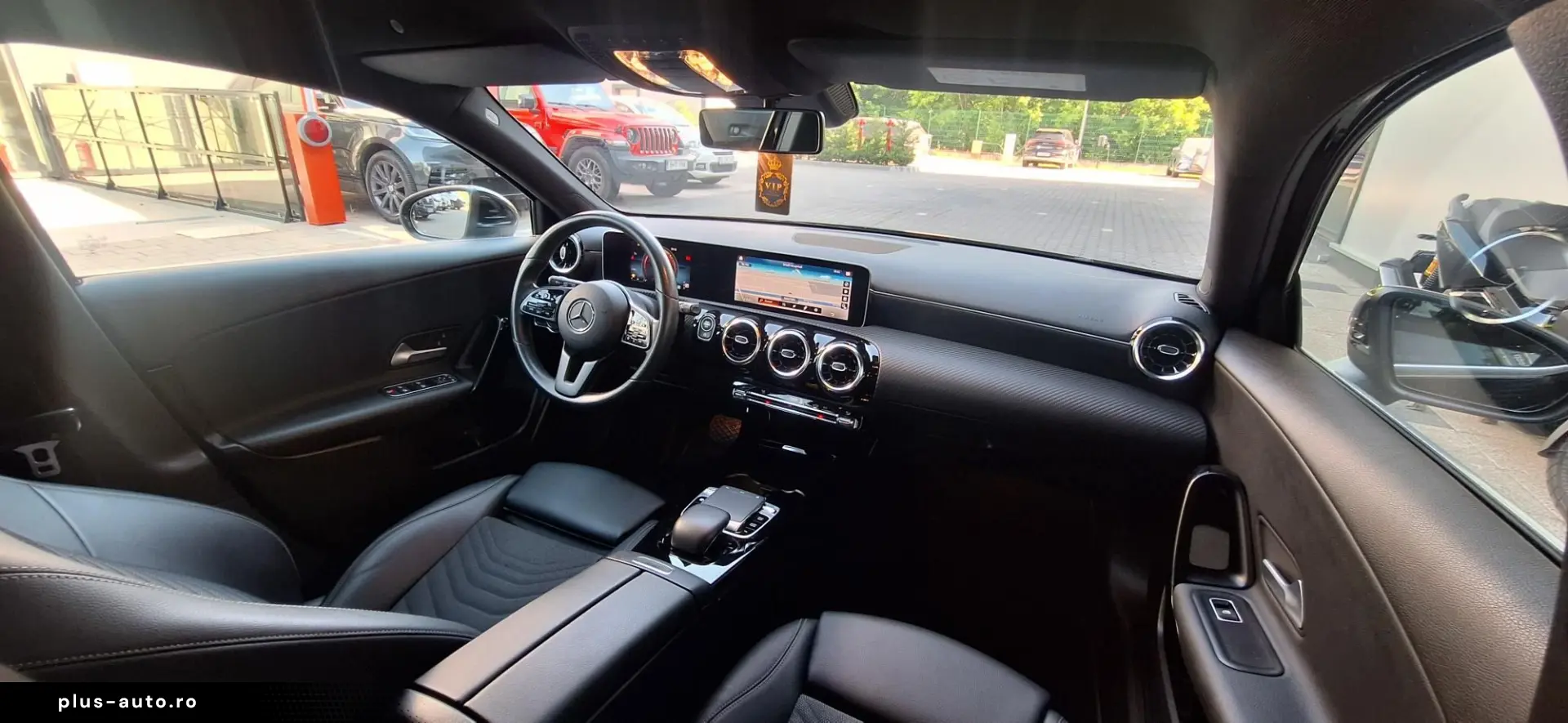 Mercedes-Benz A-180