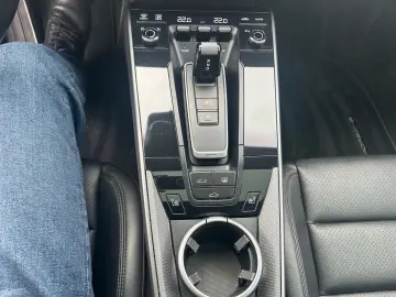 PORSCHE 911 Carrera 4 Allrad