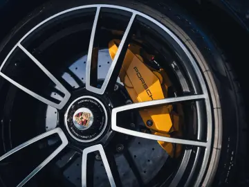 PORSCHE 992 Turbo S
