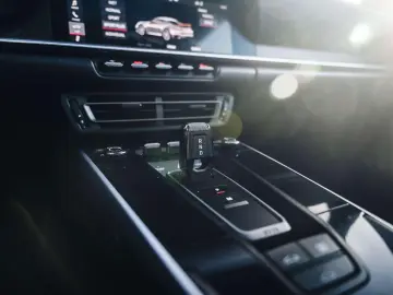 PORSCHE 992 Turbo S