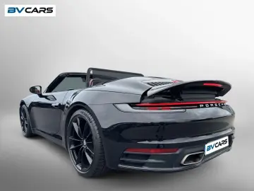 PORSCHE 911 Carrera 4 Cabriolet