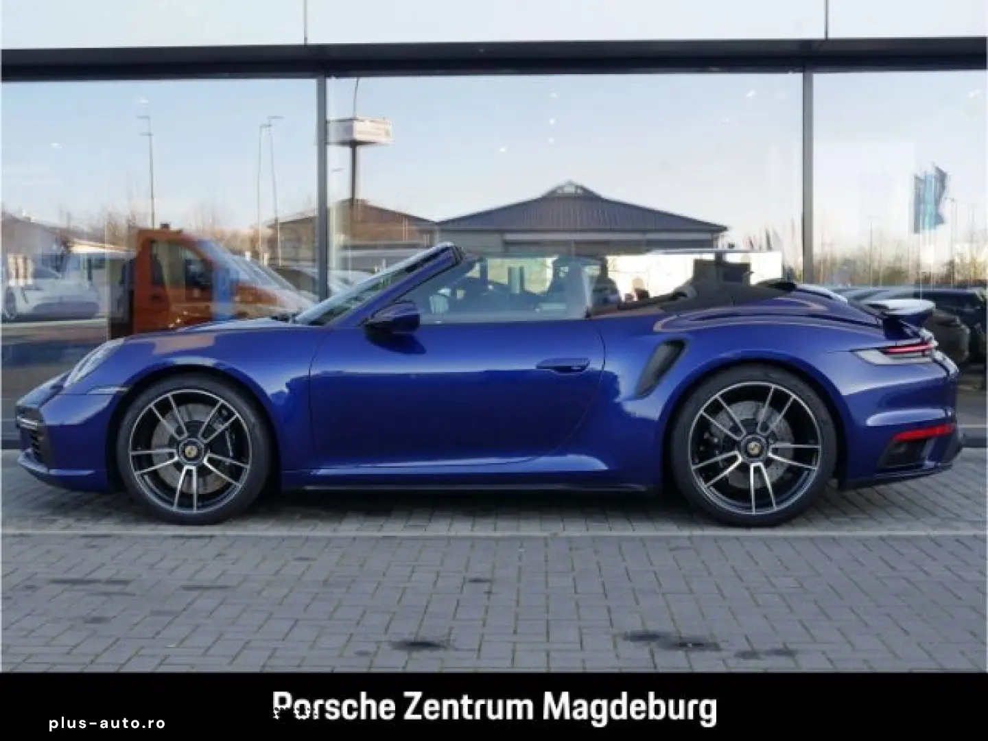 PORSCHE 992 (911) Turbo Cabriolet