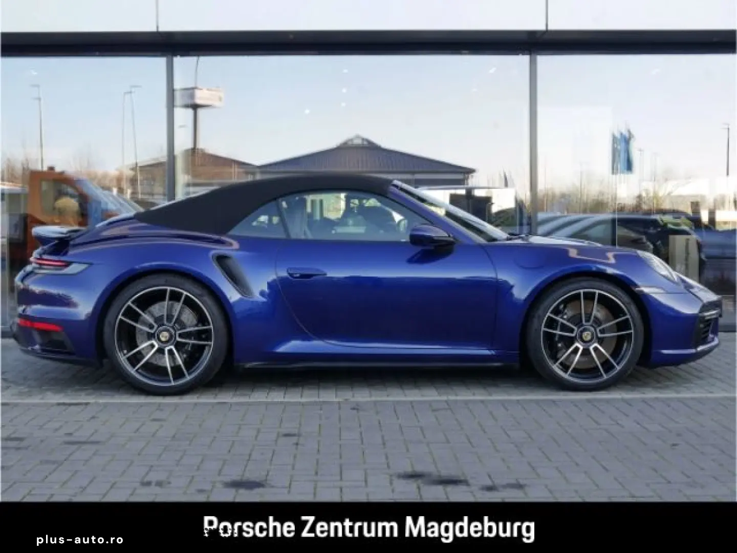 PORSCHE 992 (911) Turbo Cabriolet