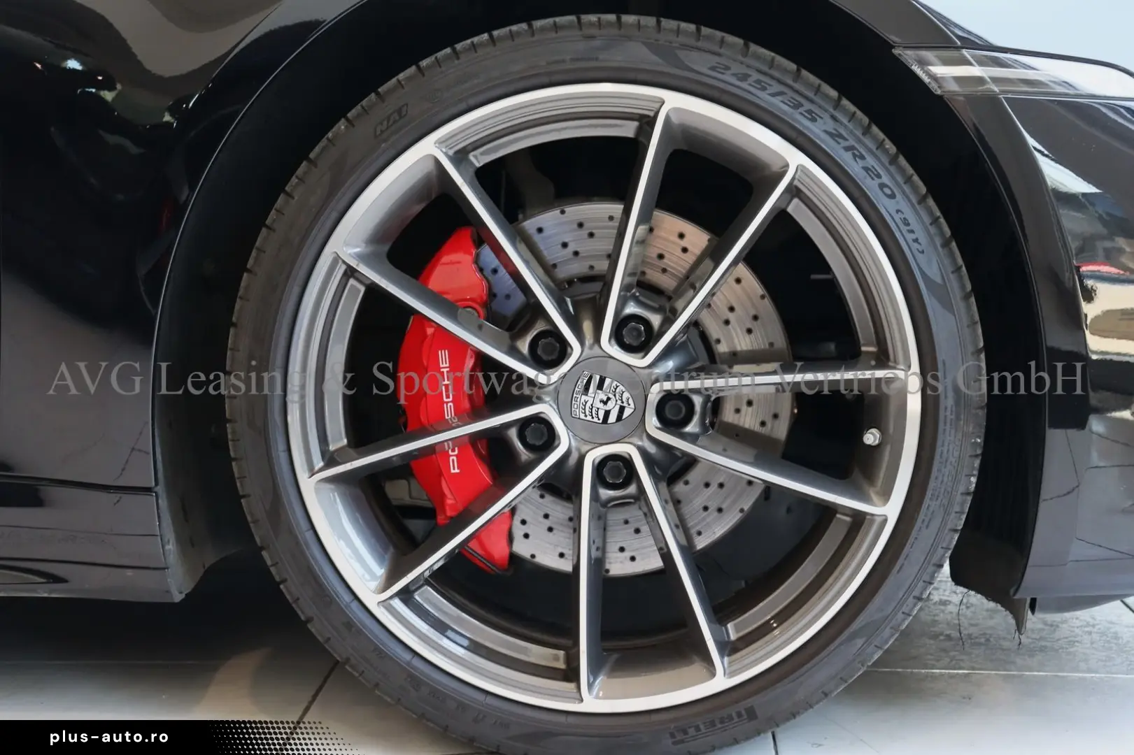PORSCHE 992 911 Carrera 4S