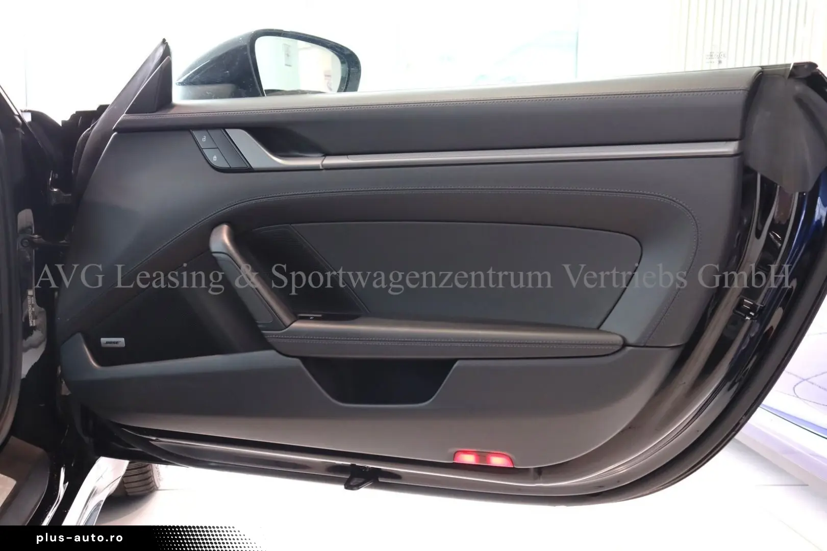 PORSCHE 992 911 Carrera 4S