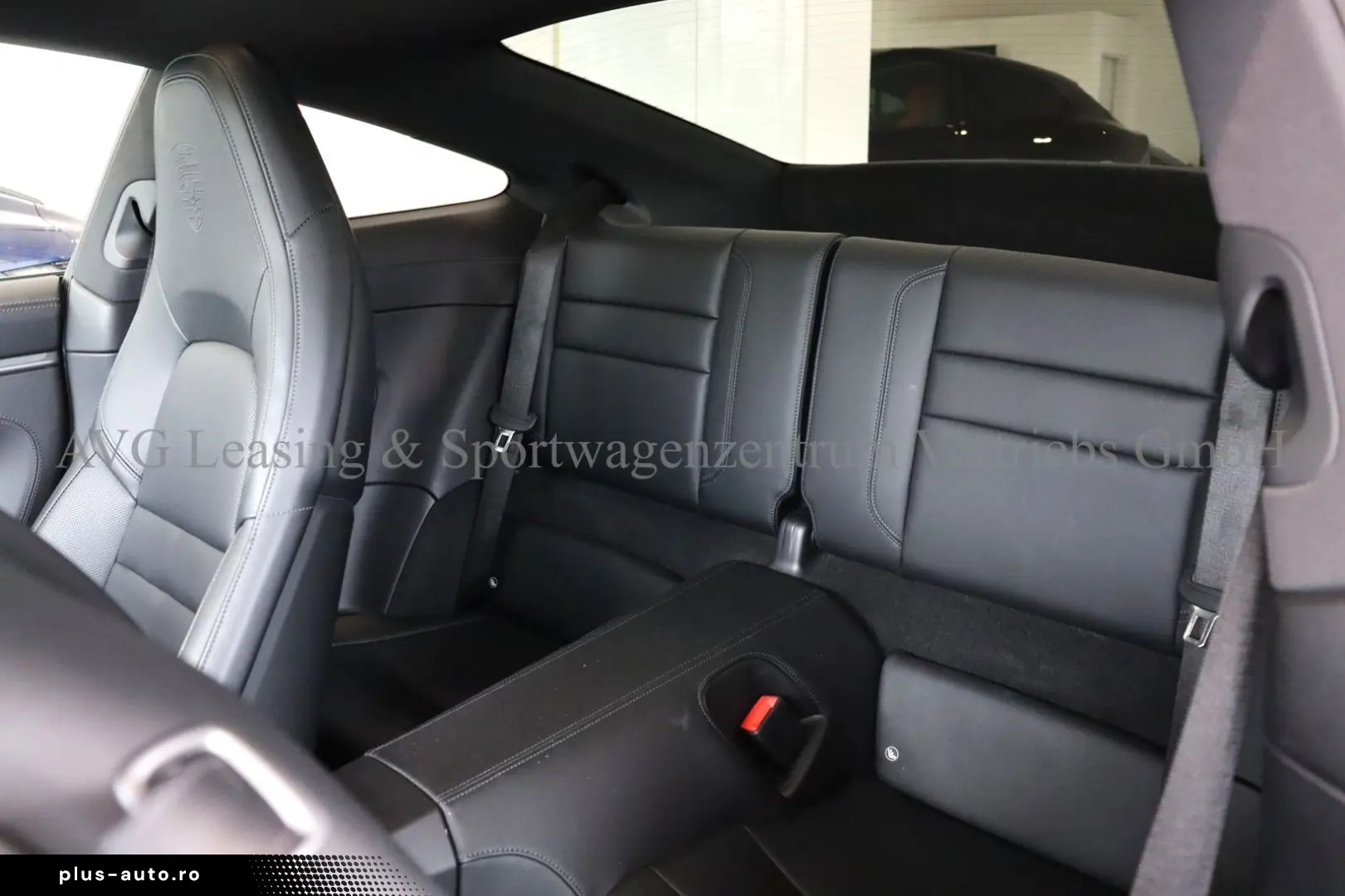 PORSCHE 992 911 Carrera 4S