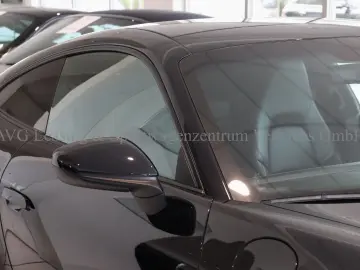PORSCHE 992 911 Carrera 4S