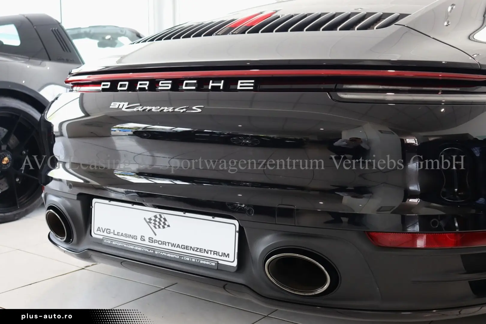 PORSCHE 992 911 Carrera 4S