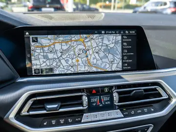 BMW X5 xDrive45e