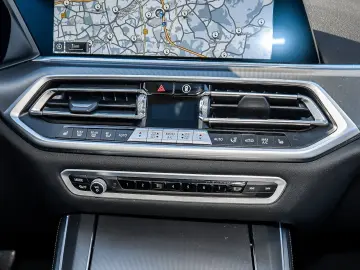 BMW X5 xDrive45e