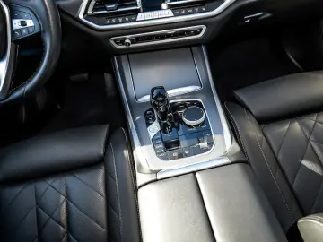 BMW X5 xDrive45e