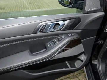 BMW X5 xDrive50e