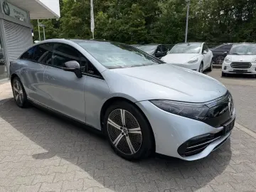 MERCEDES-BENZ EQS  450